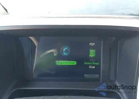 2012 Chevrolet Volt z USA, uszkodzony, nr VIN 1G1RA6E43CU123591